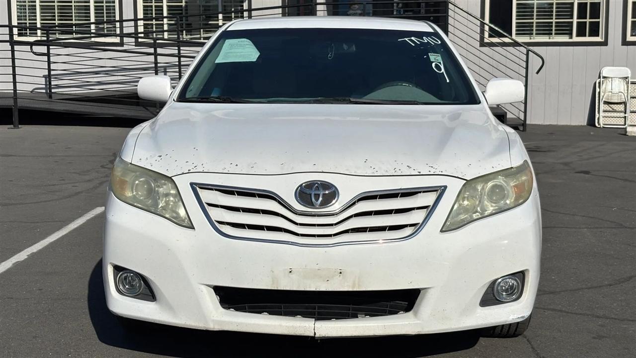 Toyota Camry  2010