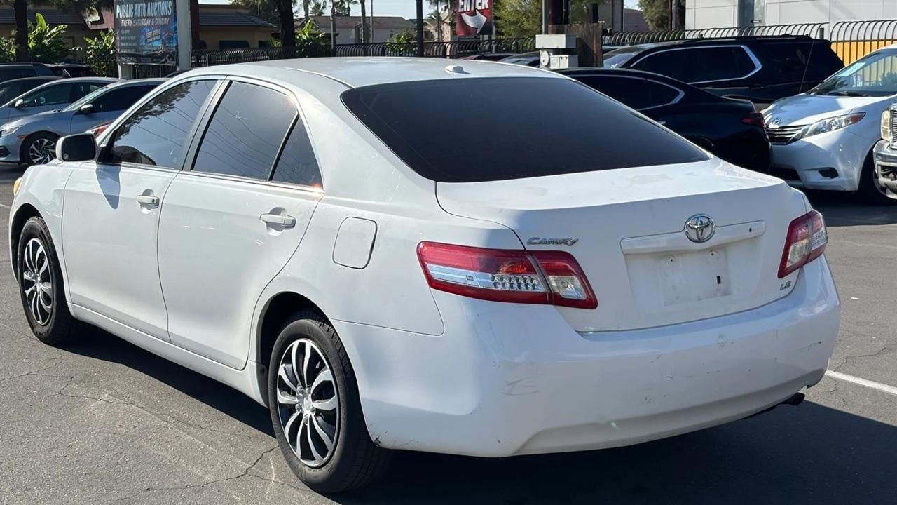 Toyota Camry  2010