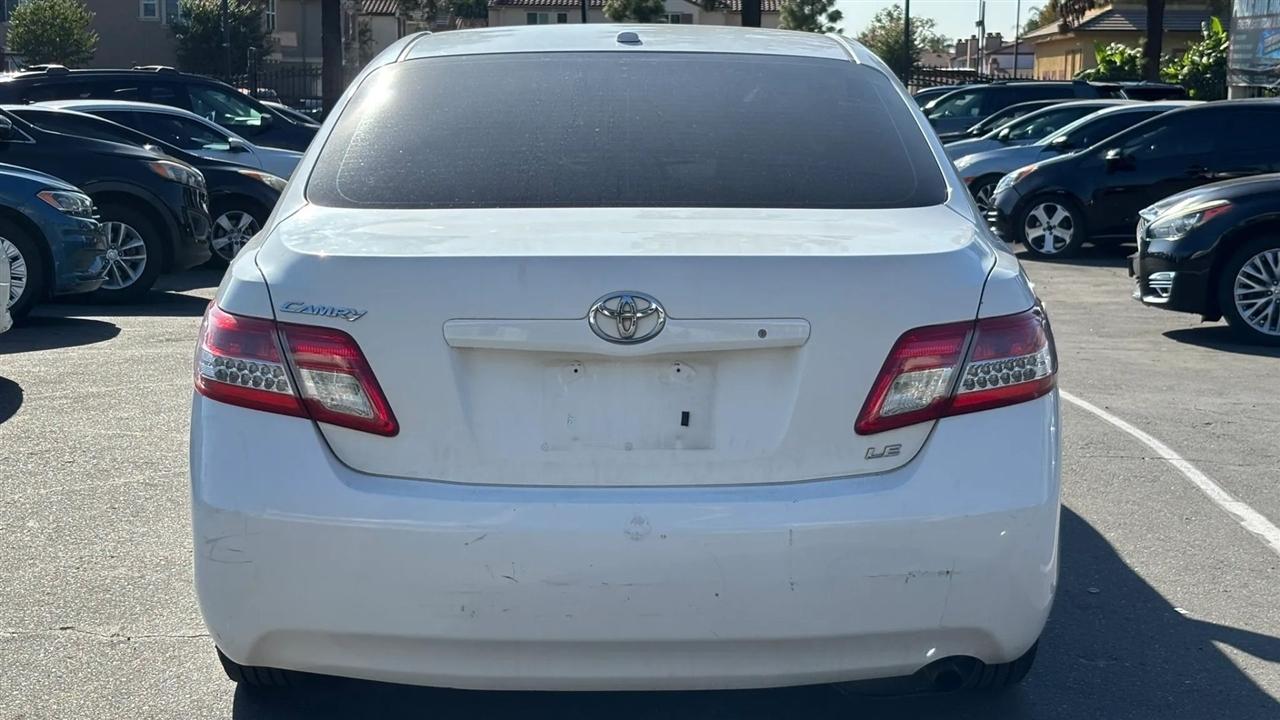 Toyota Camry  2010