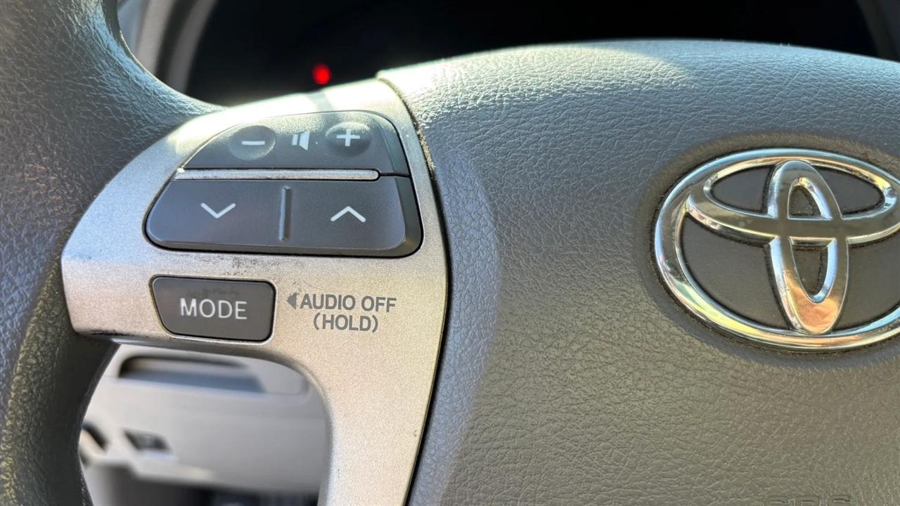 Toyota Camry  2010