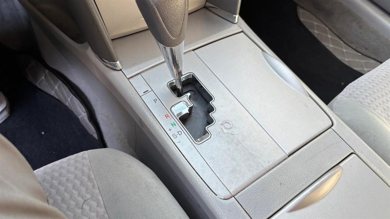 Toyota Camry  2010