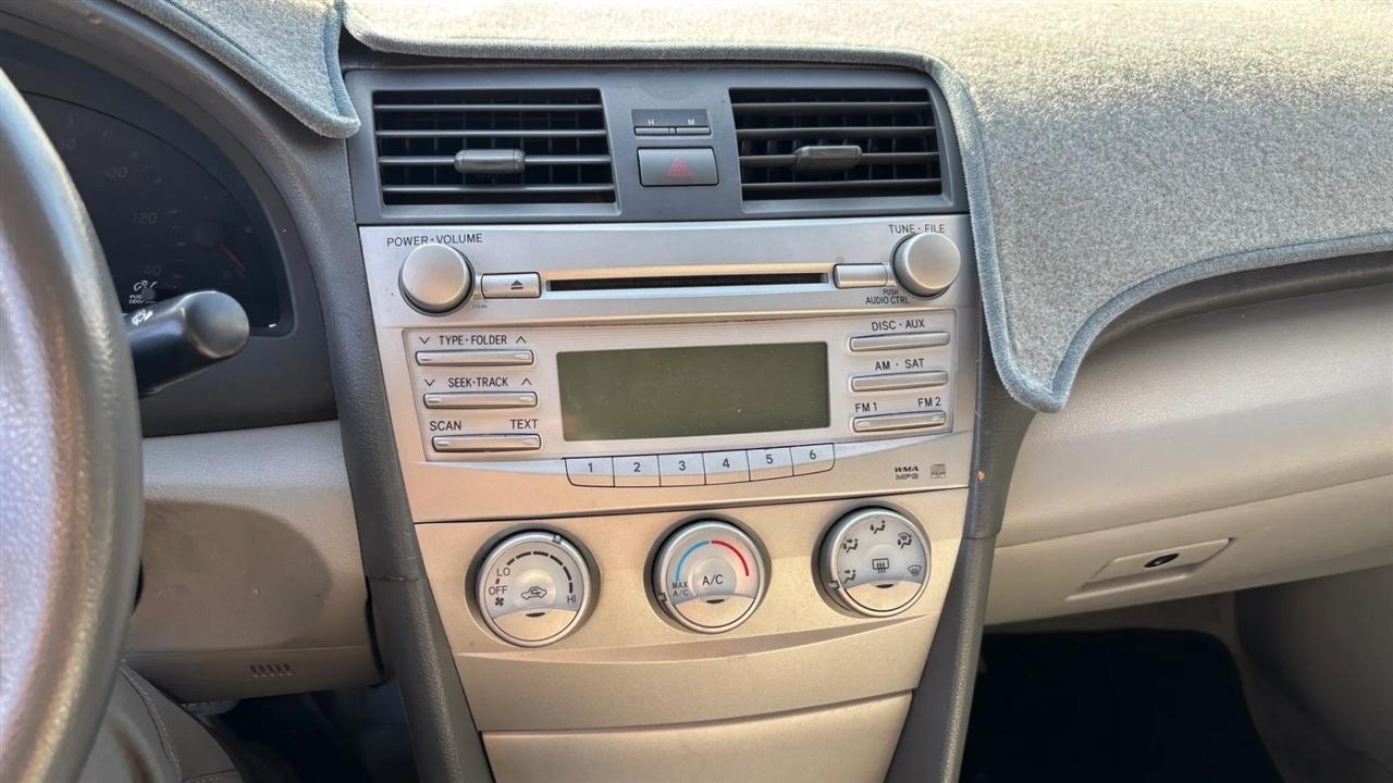Toyota Camry  2010
