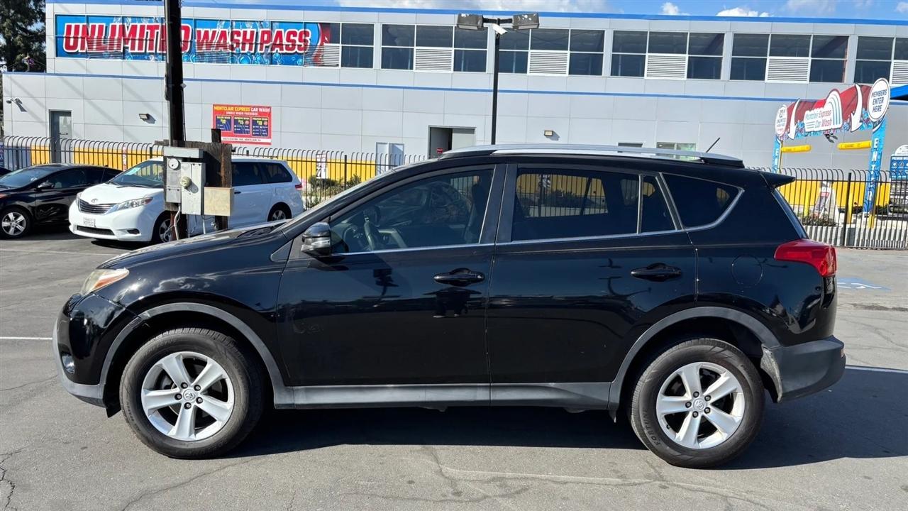 Toyota RAV4  2013