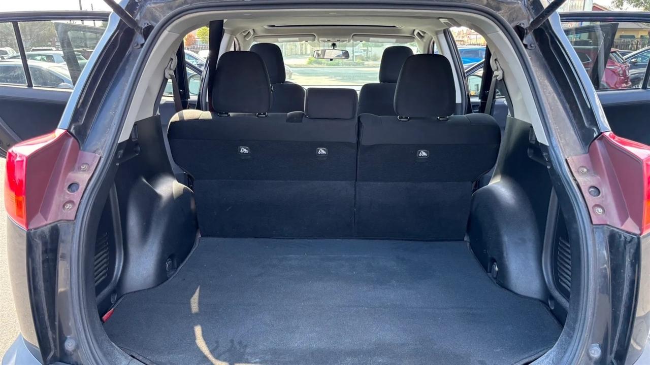 Toyota RAV4  2013