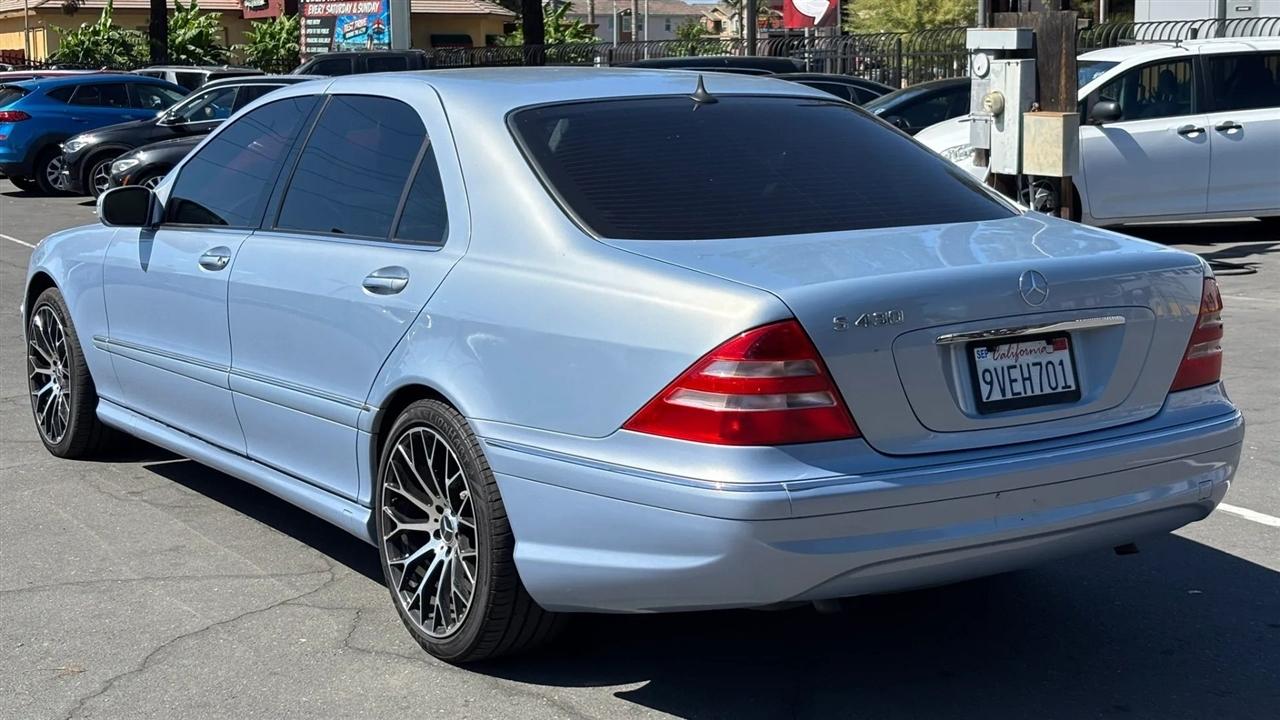 Mercedes-Benz S-Class  2000