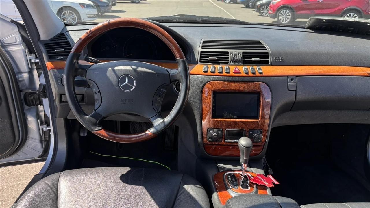 Mercedes-Benz S-Class  2000