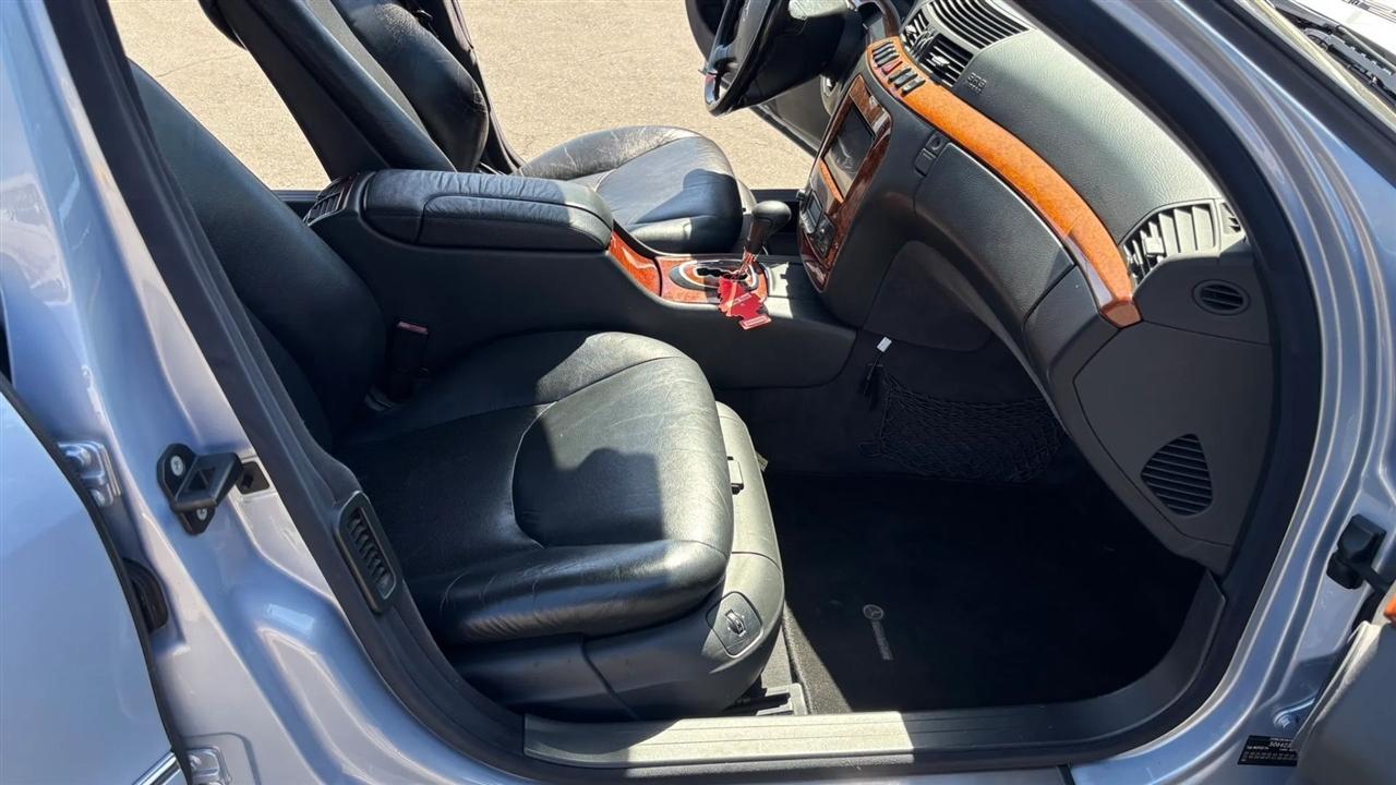 Mercedes-Benz S-Class  2000