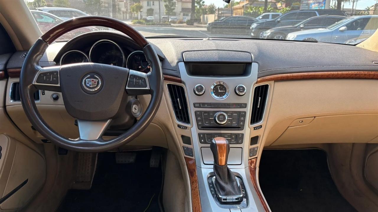 Cadillac CTS  2008