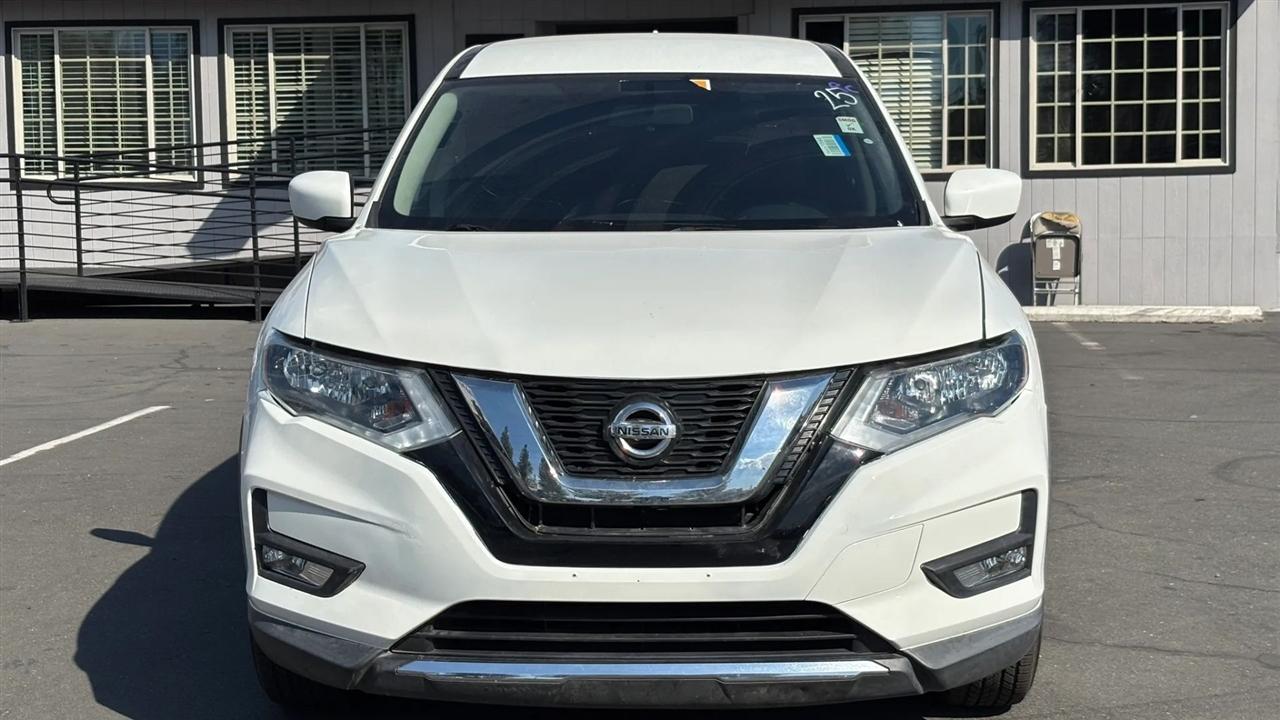 Nissan Rogue  2018