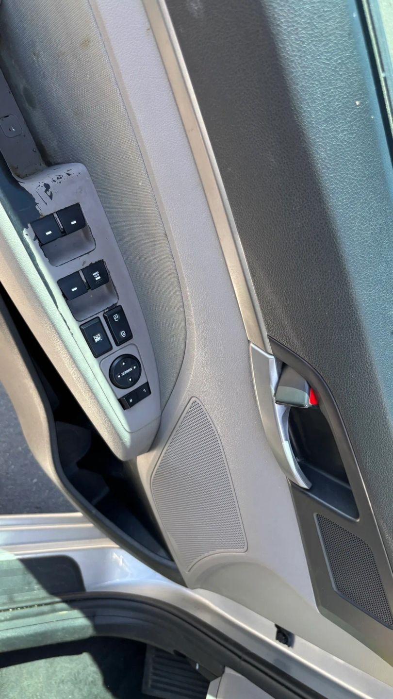 Hyundai Elantra  2018