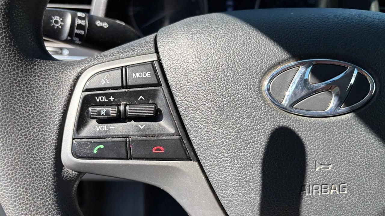 Hyundai Elantra  2018