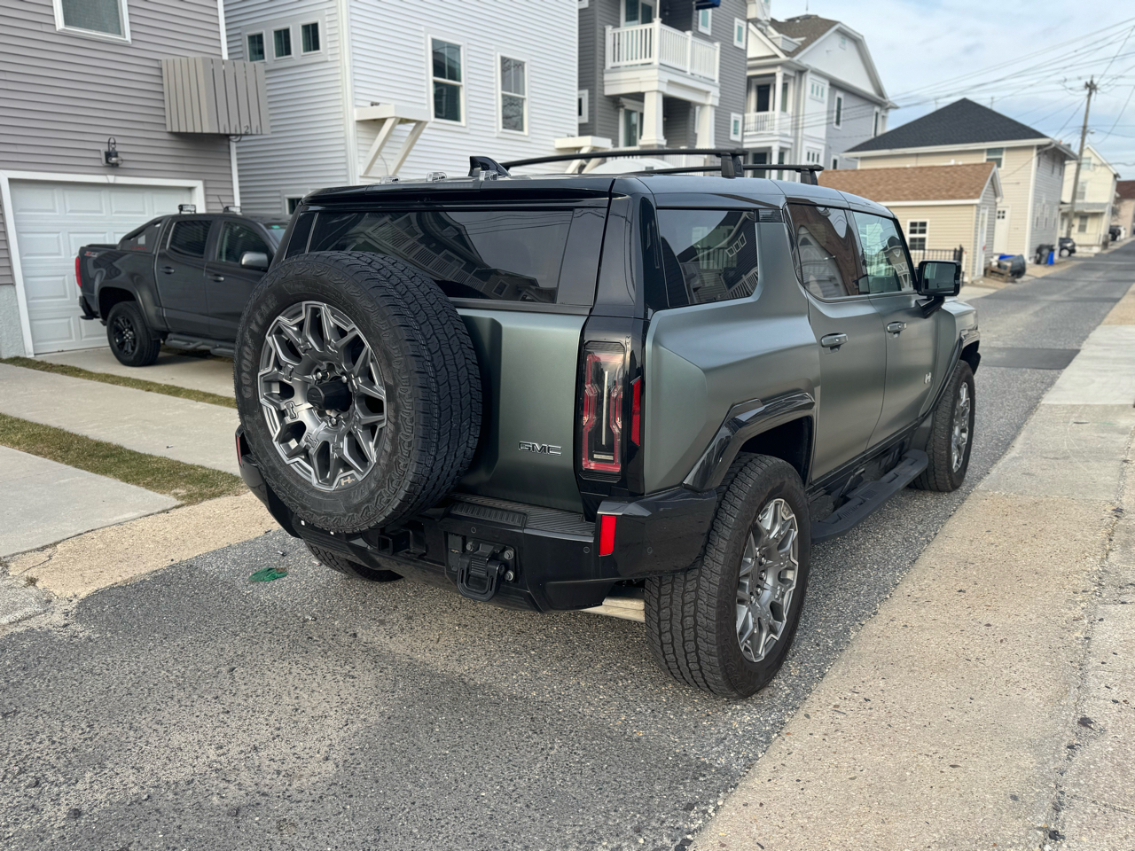 GMC HUMMER EV SUV e4WD 4dr 3X 2024