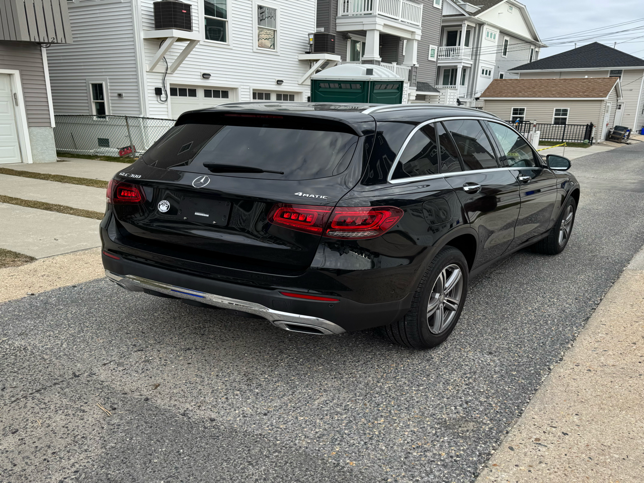 Mercedes-Benz GLC GLC 300 4MATIC SUV 2022