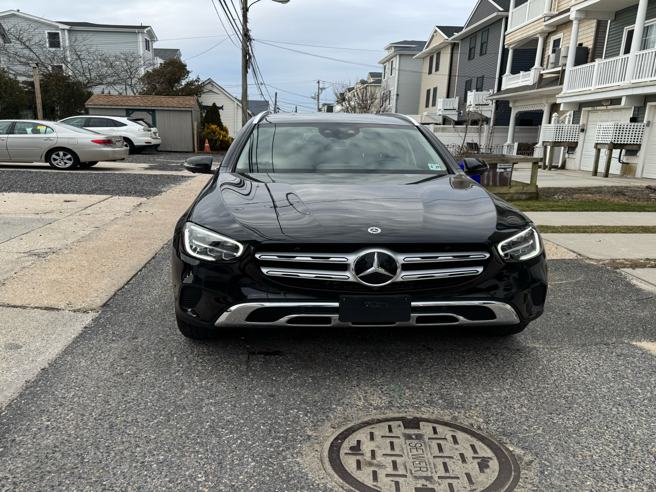 Mercedes-Benz GLC GLC 300 4MATIC SUV 2022
