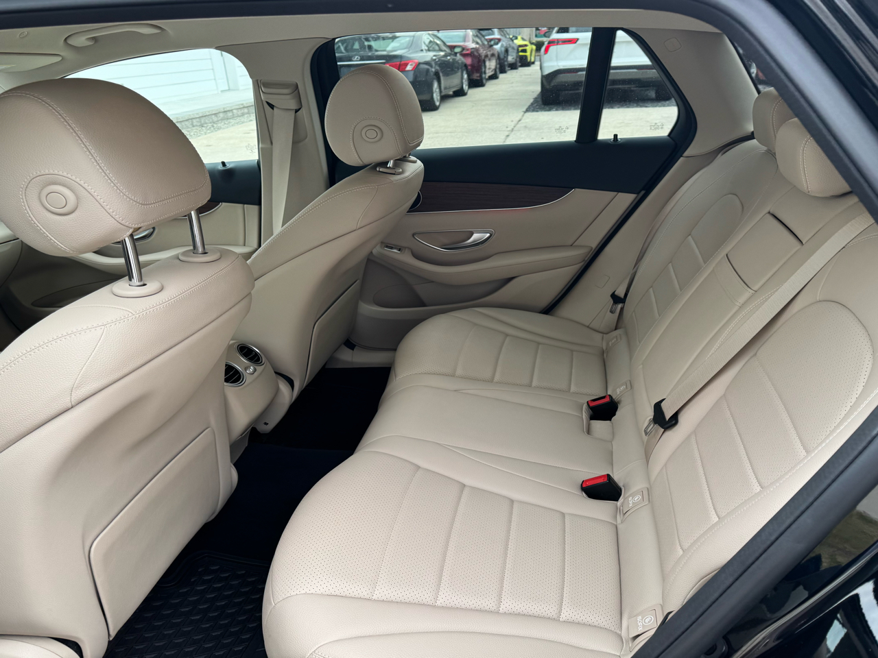 Mercedes-Benz GLC GLC 300 4MATIC SUV 2022