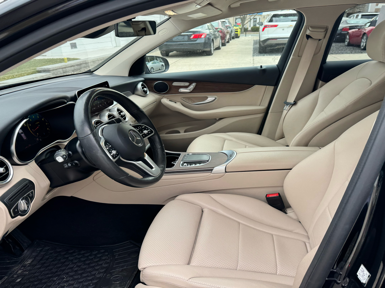 Mercedes-Benz GLC GLC 300 4MATIC SUV 2022