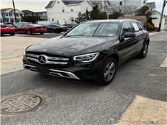 2022 Mercedes-Benz GLC 