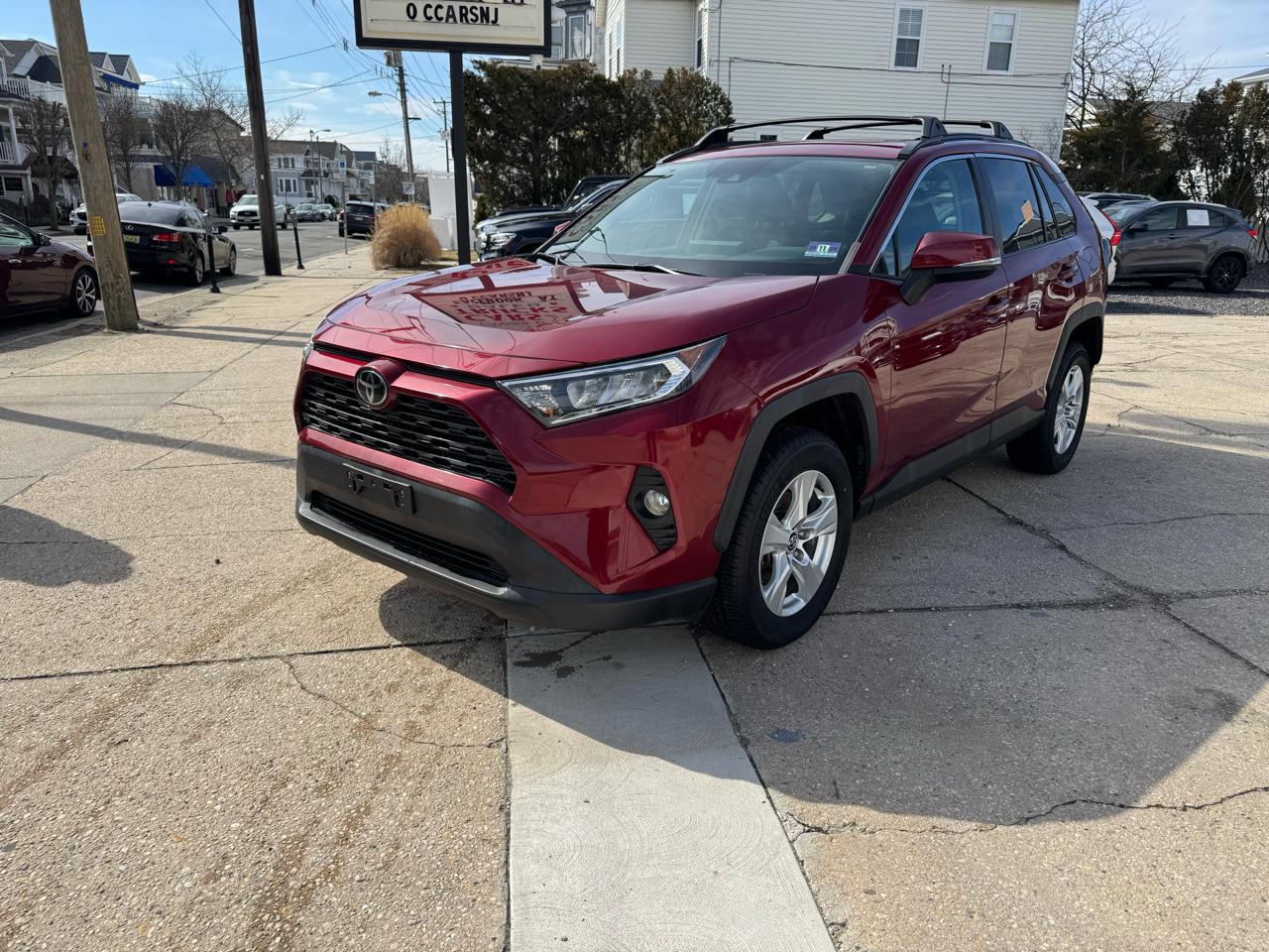 2020 Toyota RAV4 XLE