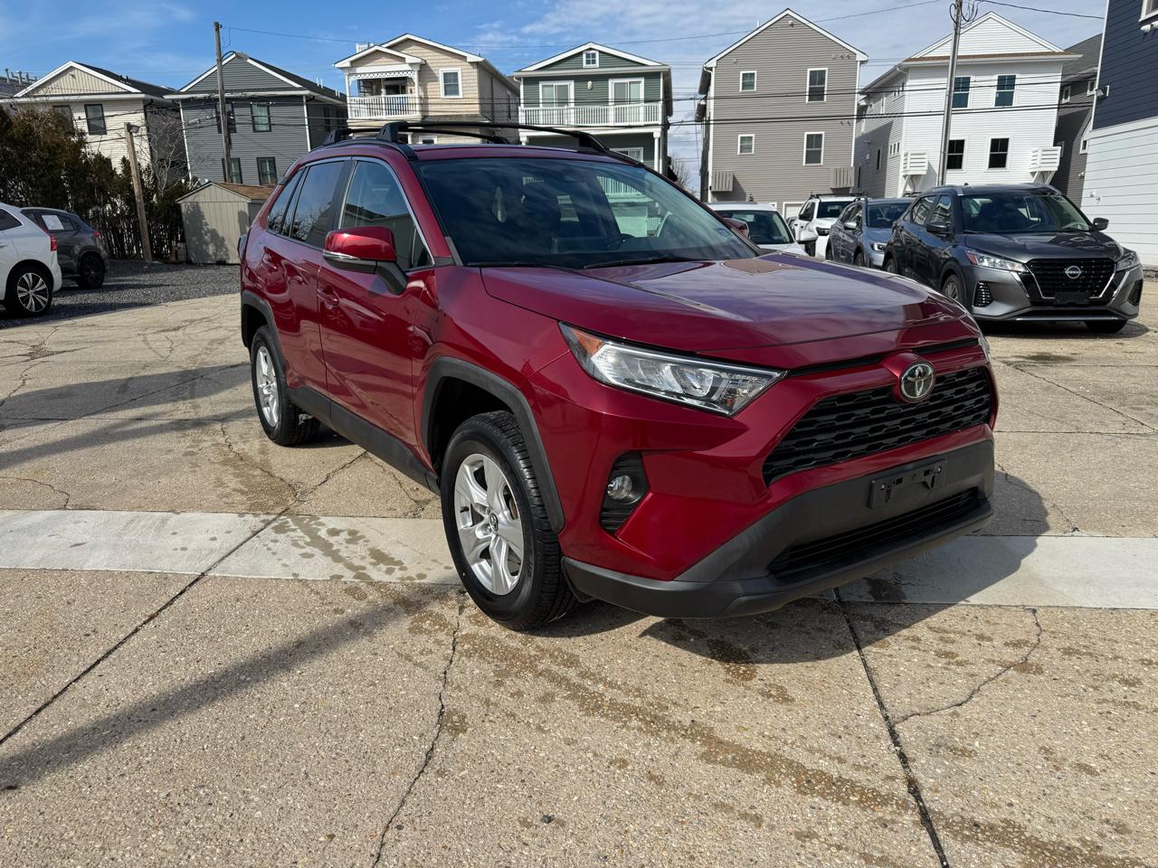 Toyota RAV4 XLE AWD (Natl) 2020