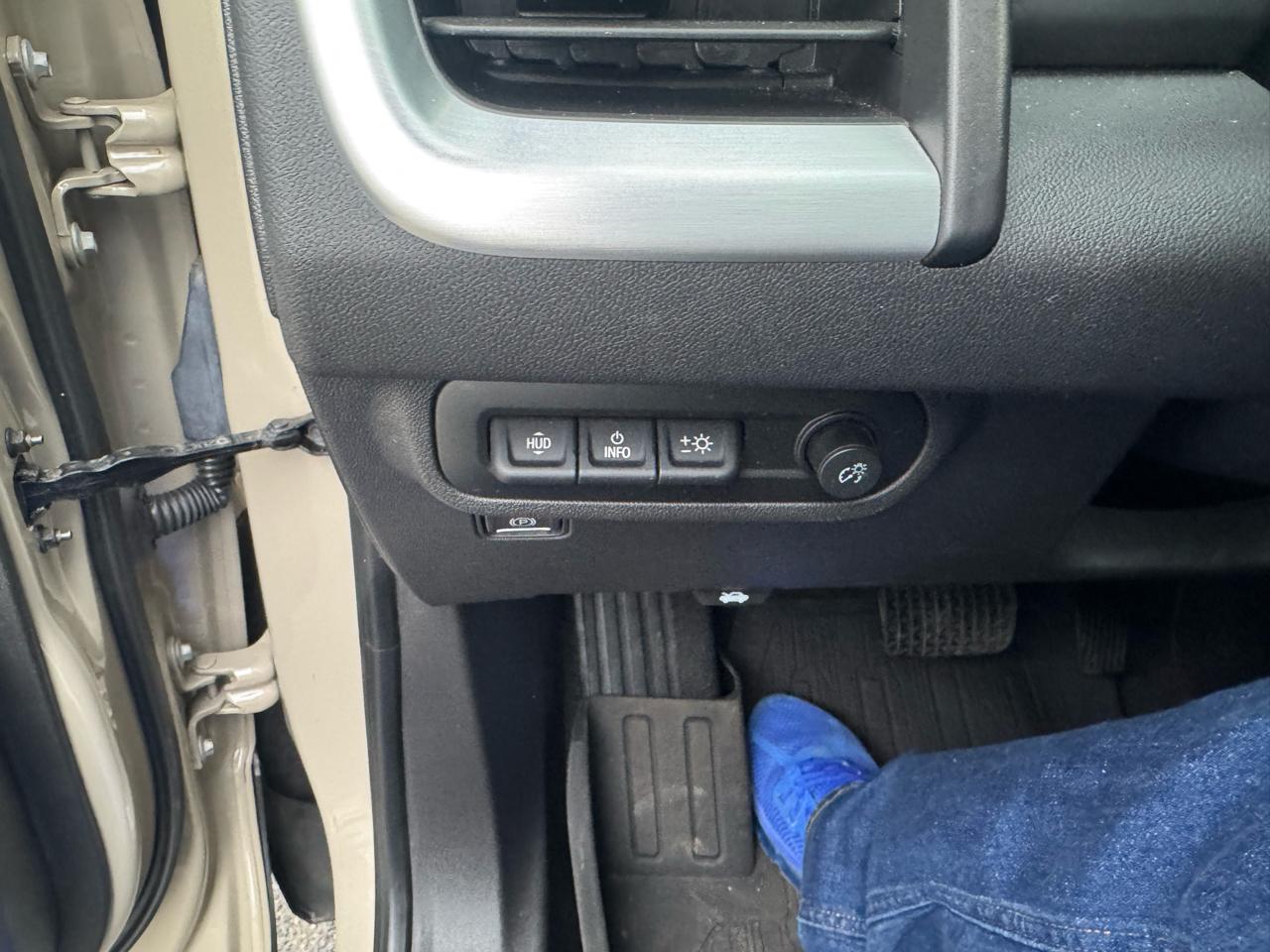 GMC Terrain AWD 4dr SLT 2023