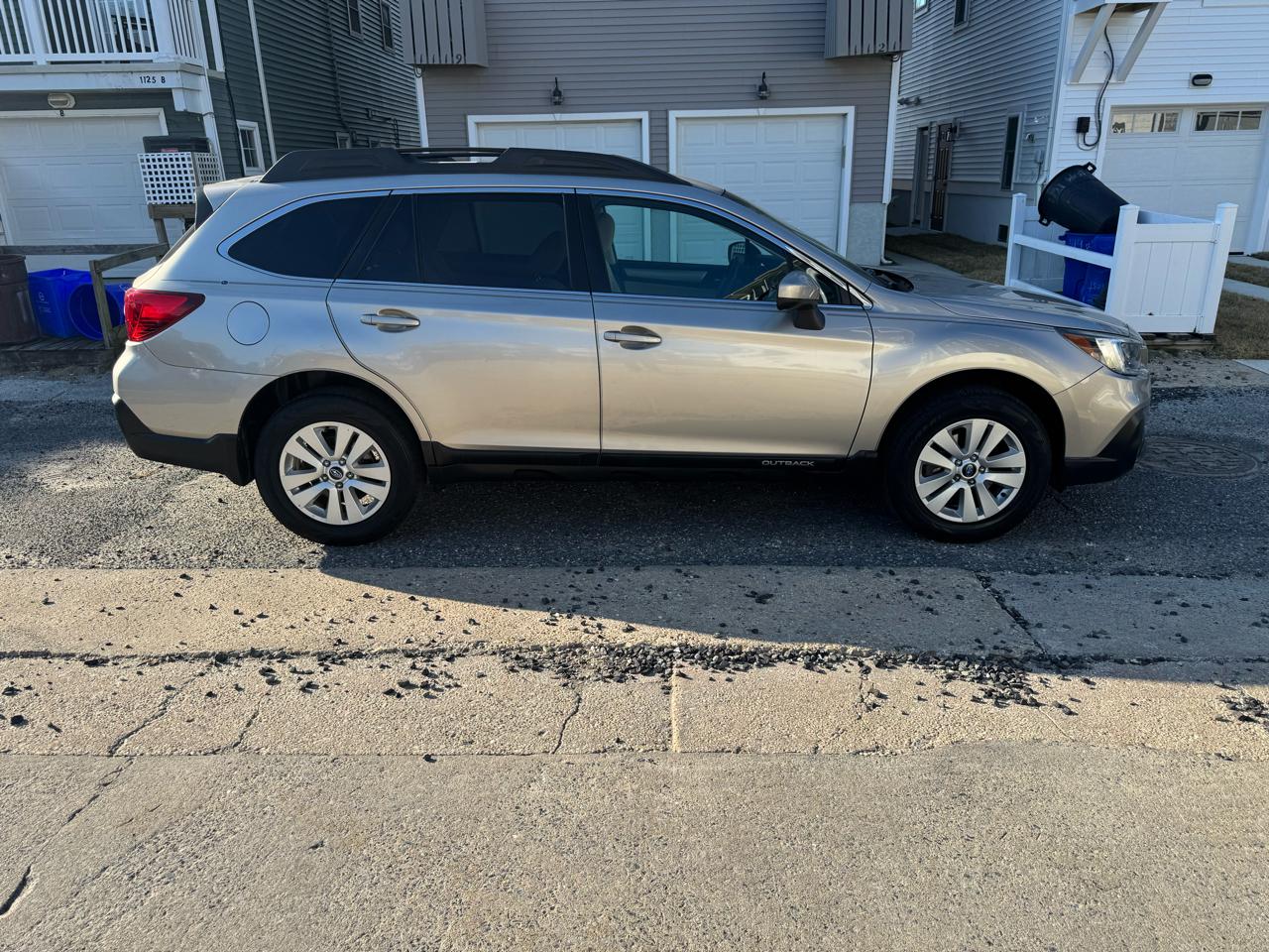 Subaru Outback 2.5i Premium 2019