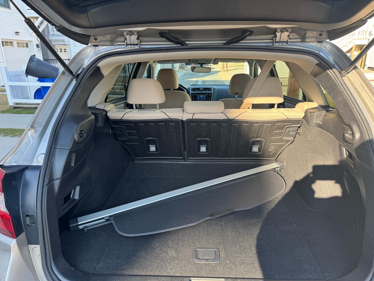 Subaru Outback 2.5i Premium 2019