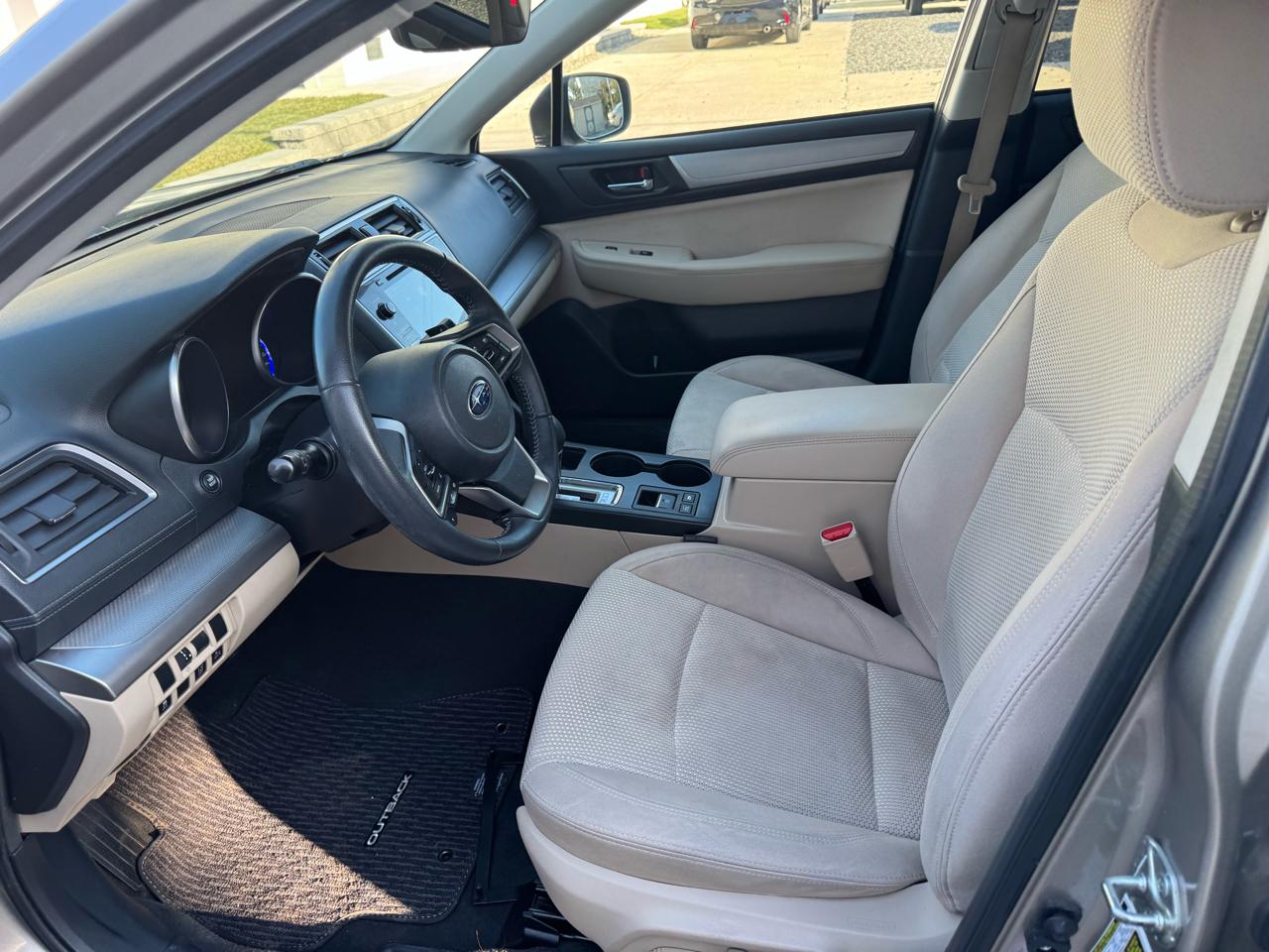 Subaru Outback 2.5i Premium 2019
