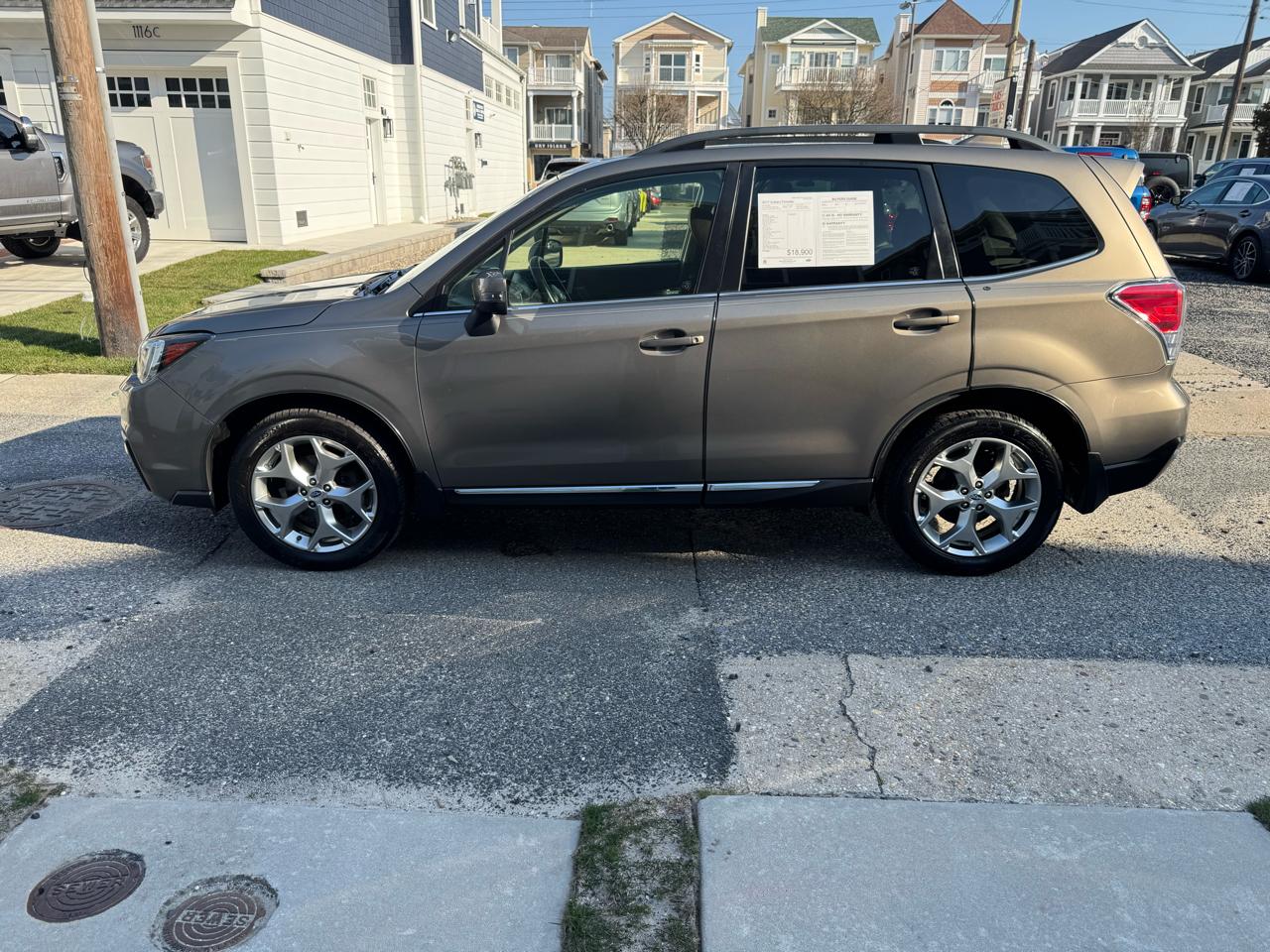 Subaru Forester 2.5i Touring CVT 2017
