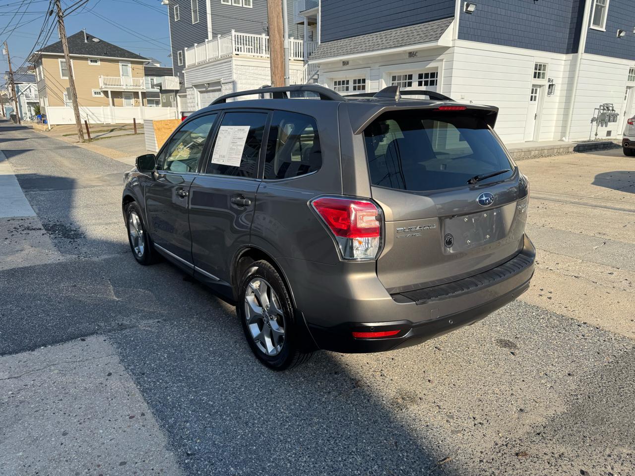 Subaru Forester 2.5i Touring CVT 2017