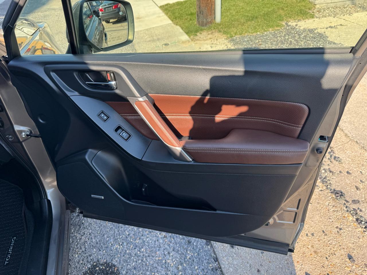 Subaru Forester 2.5i Touring CVT 2017