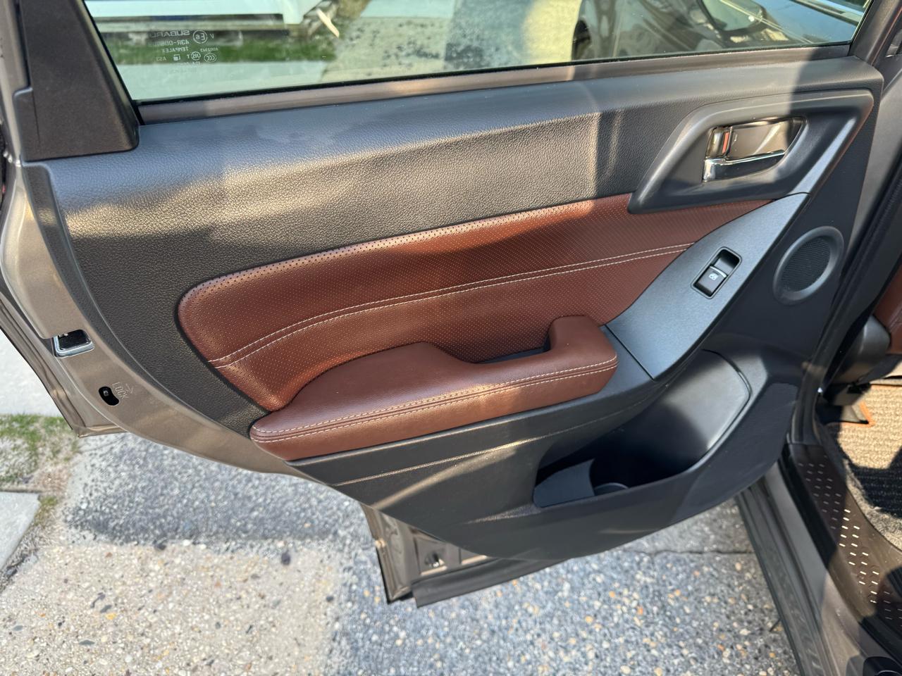 Subaru Forester 2.5i Touring CVT 2017