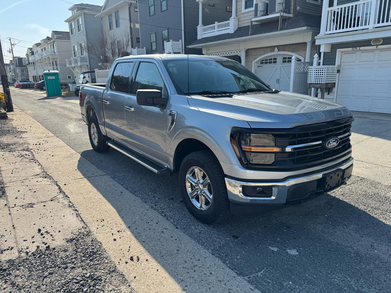 Ford F-150 XLT 4WD SuperCrew 5.5' Box 2025