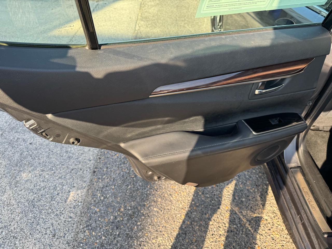 Lexus ES ES 350 FWD 2017