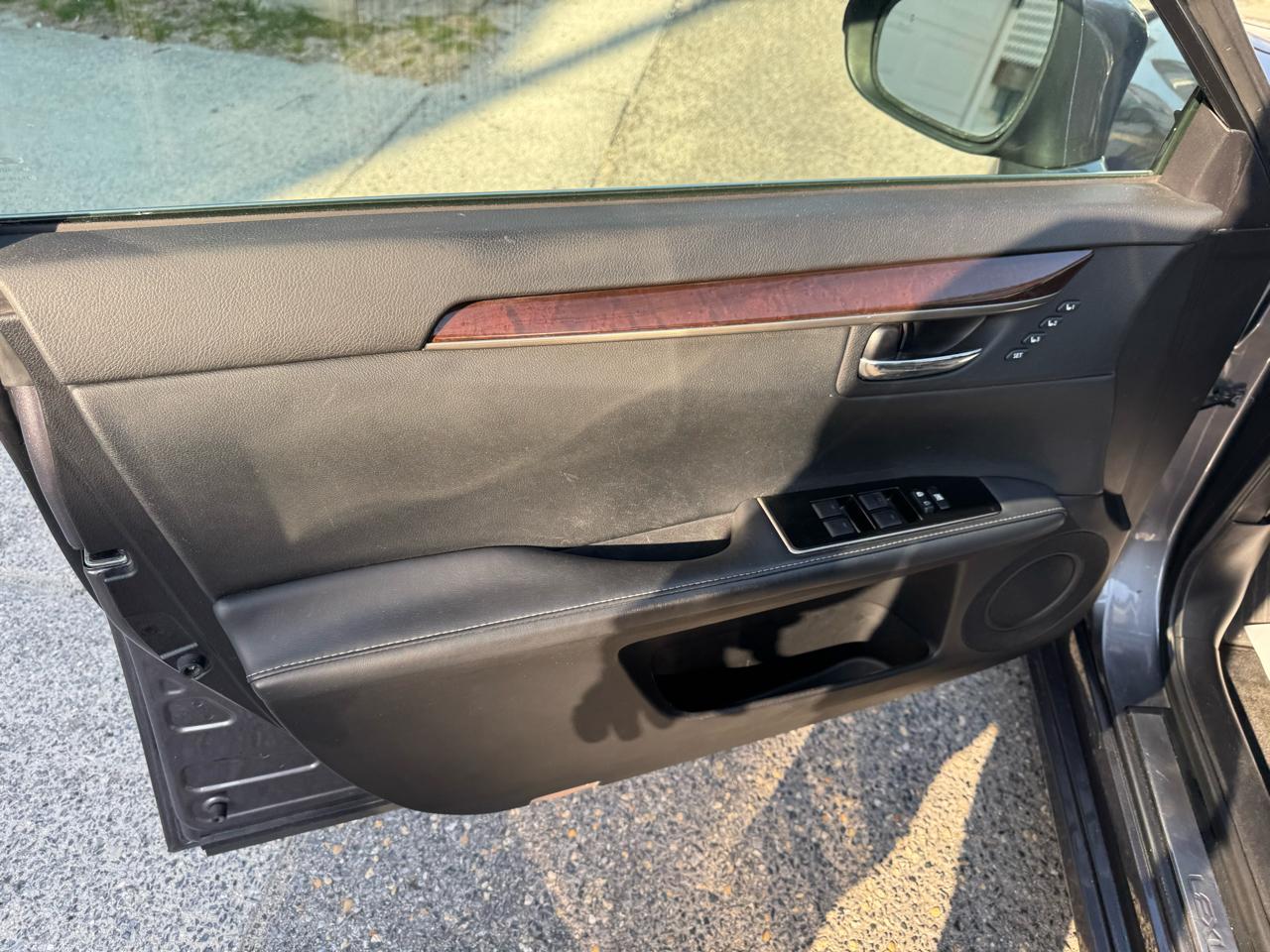 Lexus ES ES 350 FWD 2017