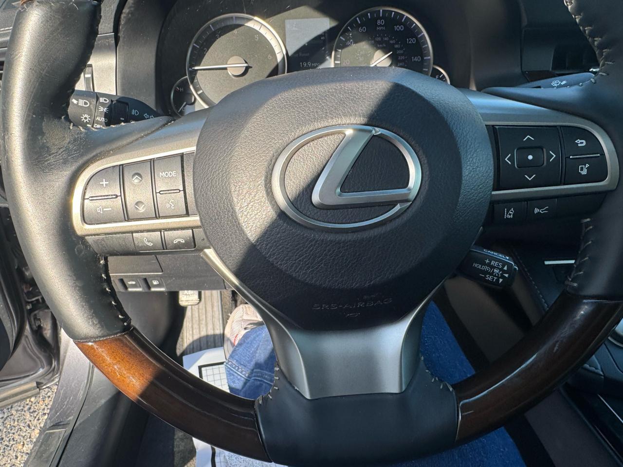 Lexus ES ES 350 FWD 2017