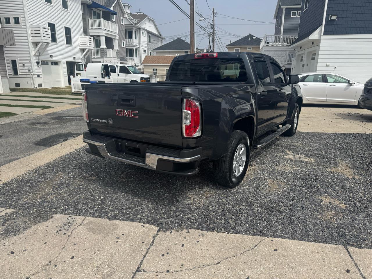GMC Canyon 2WD Crew Cab 128.3" 2016