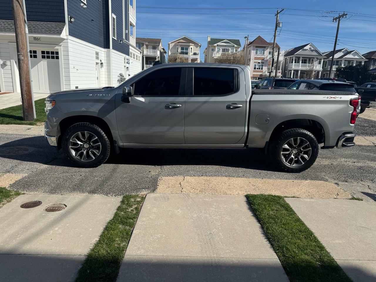 Chevrolet Silverado 1500 4WD Crew Cab 147" LT w/2FL 2024