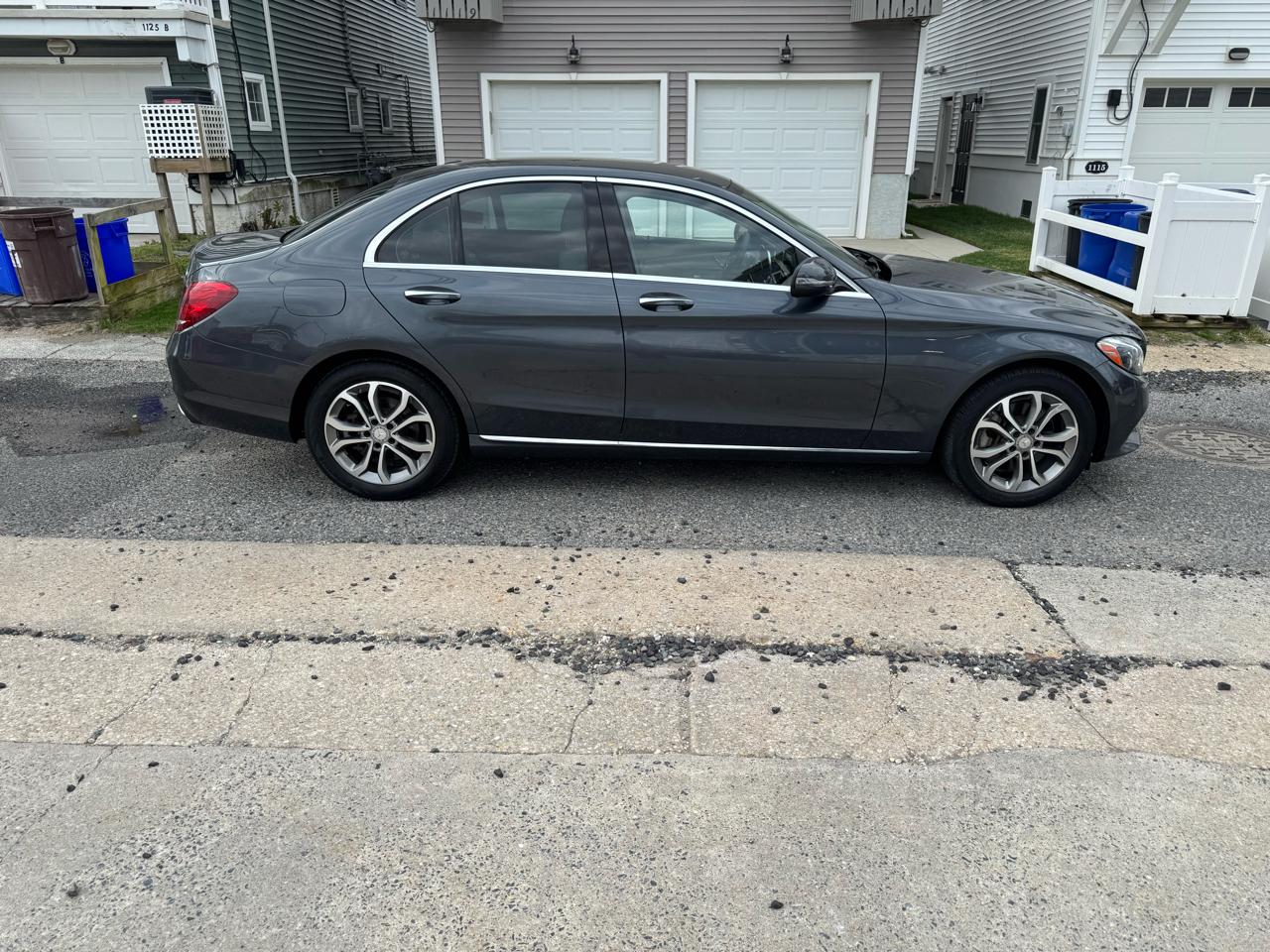 Mercedes-Benz C-Class 4dr Sdn C 300 4MATIC 2016