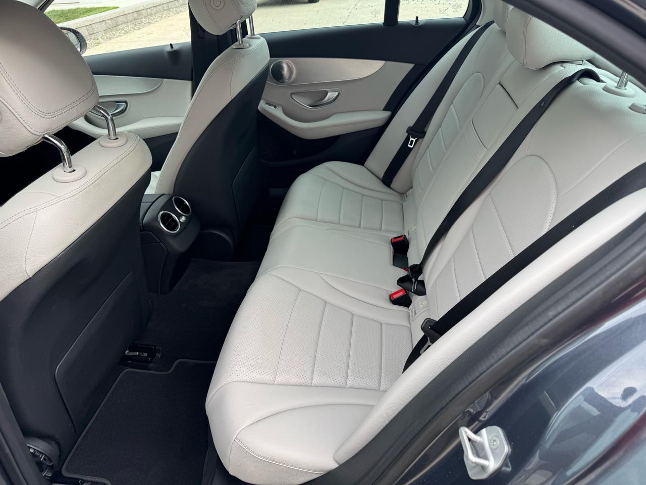 Mercedes-Benz C-Class 4dr Sdn C 300 4MATIC 2016