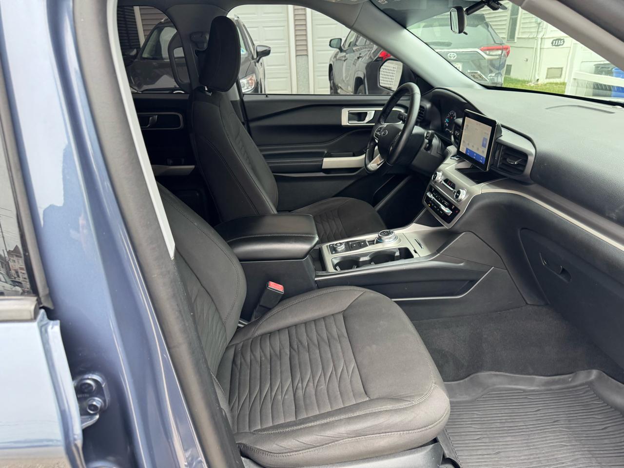 Ford Explorer XLT 4WD 2021