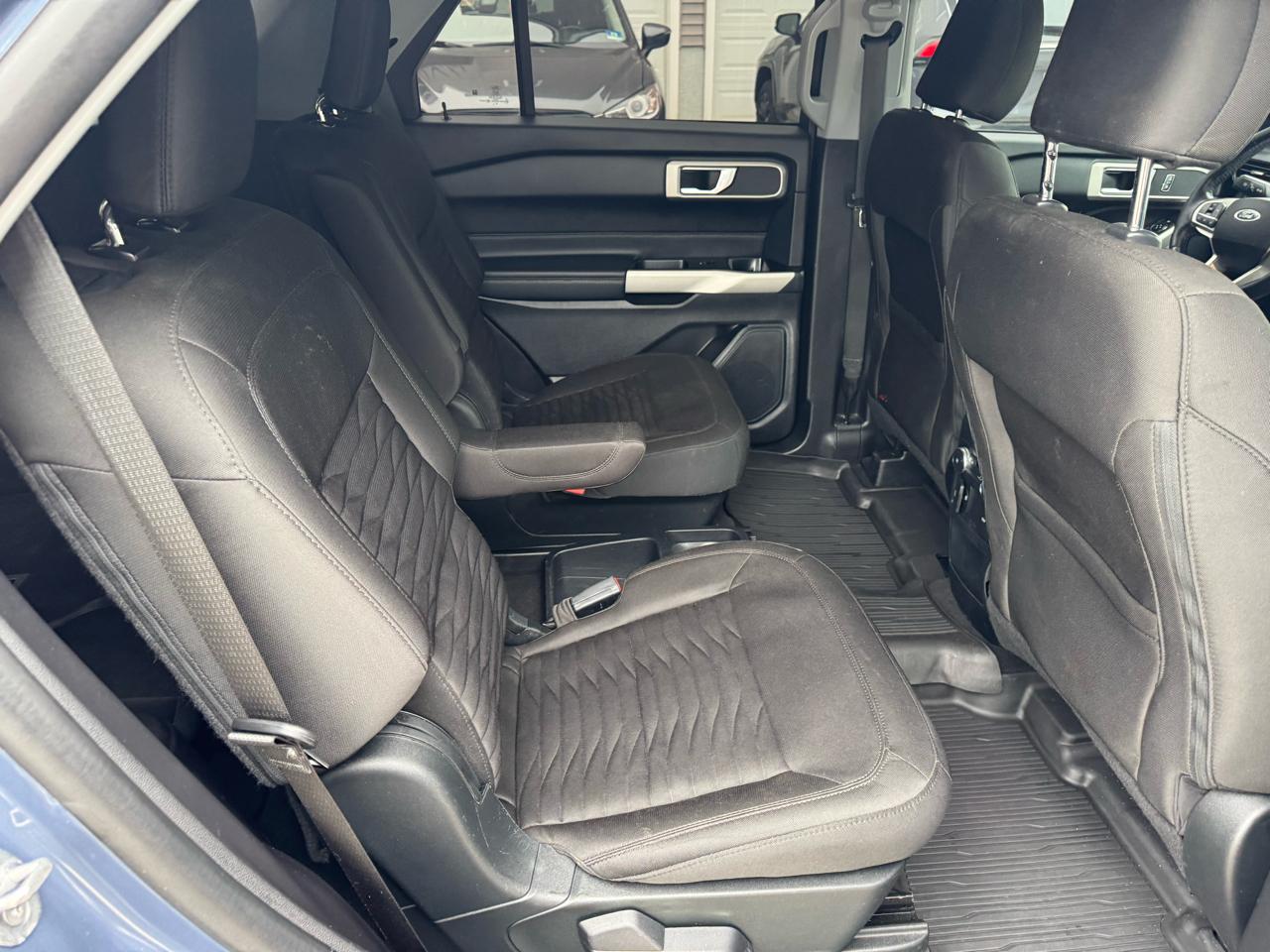 Ford Explorer XLT 4WD 2021