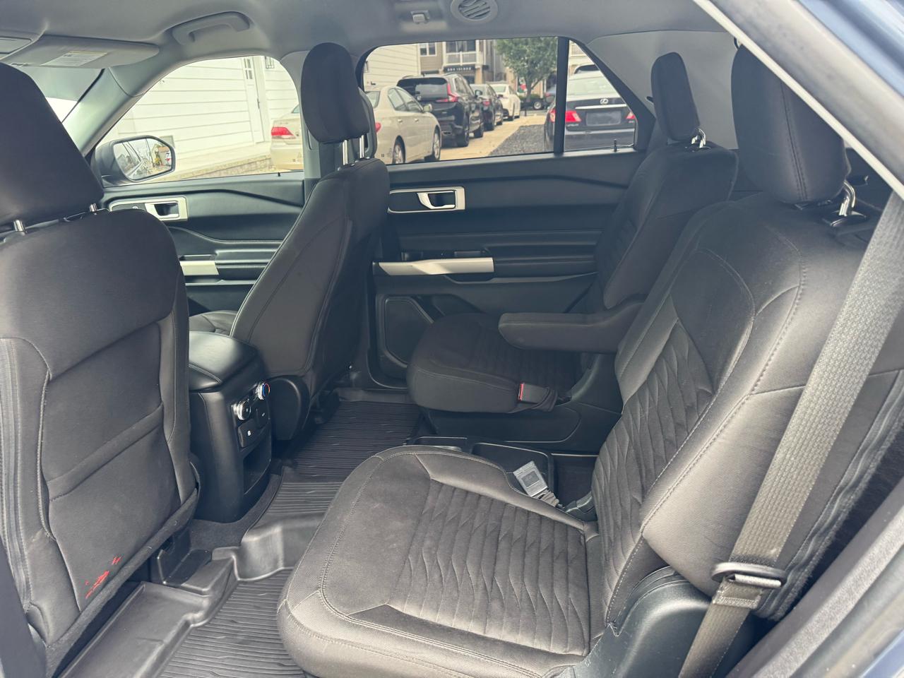 Ford Explorer XLT 4WD 2021