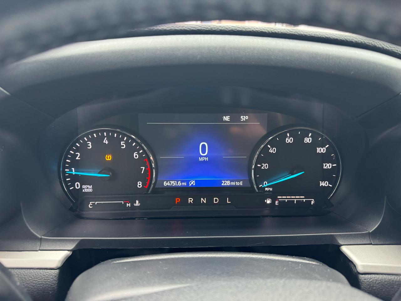 Ford Explorer XLT 4WD 2021