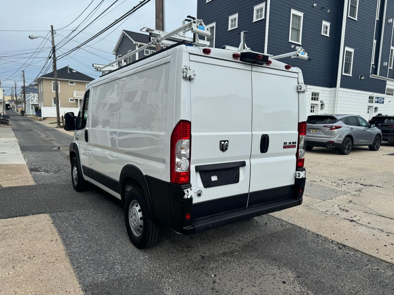 RAM ProMaster Cargo Van 1500 Low Roof 118" WB 2022