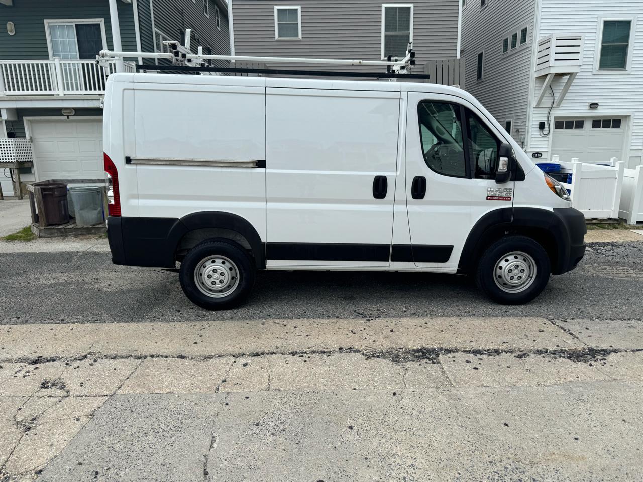 RAM ProMaster Cargo Van 1500 Low Roof 118" WB 2022