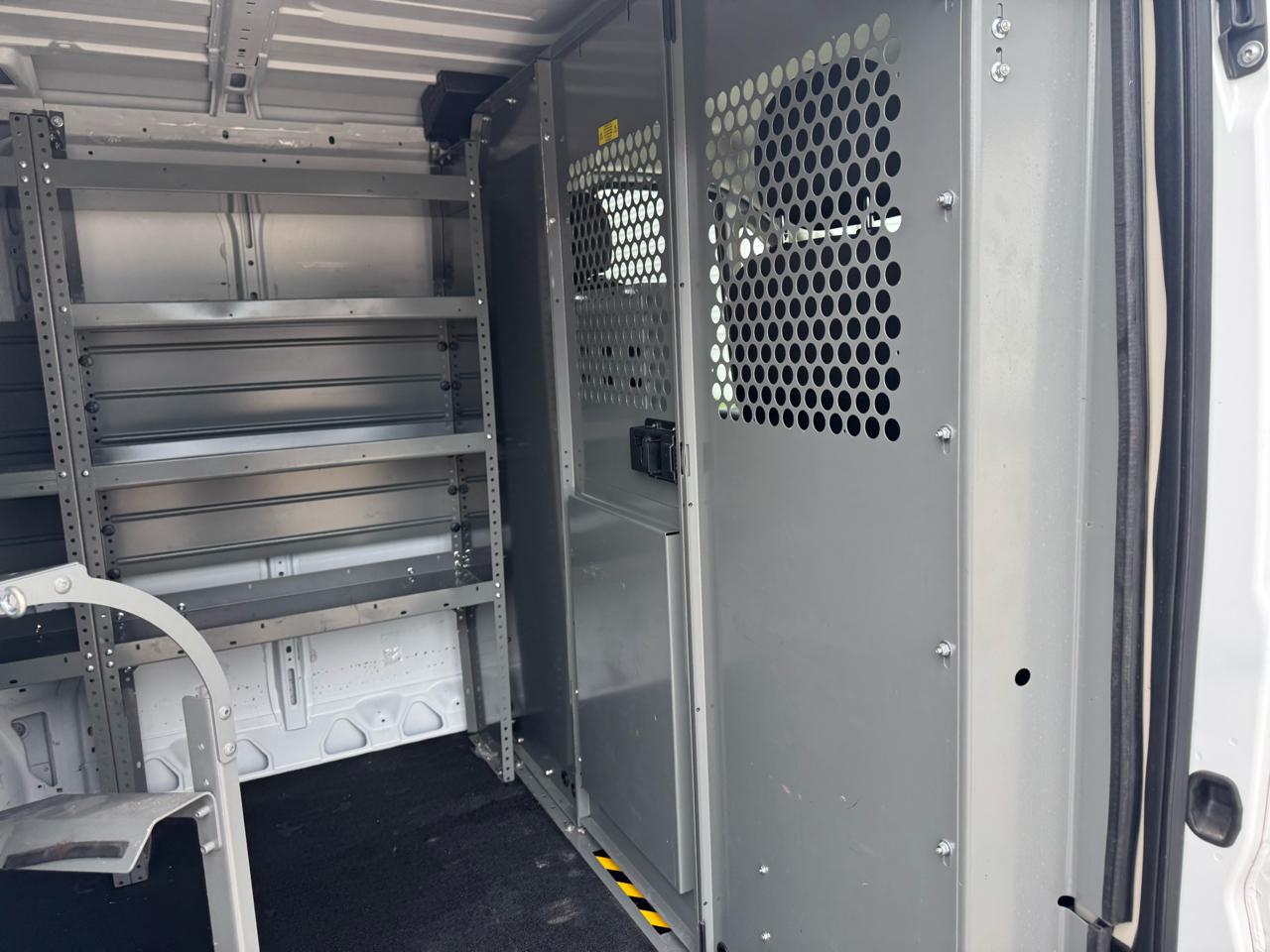 RAM ProMaster Cargo Van 1500 Low Roof 118" WB 2022