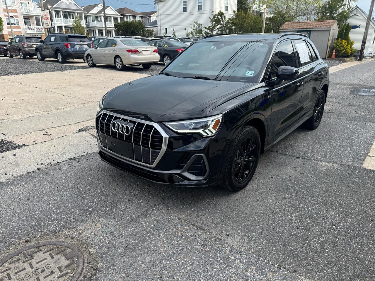 2023 Audi Q3 S line Premium 45 TFSI quattro