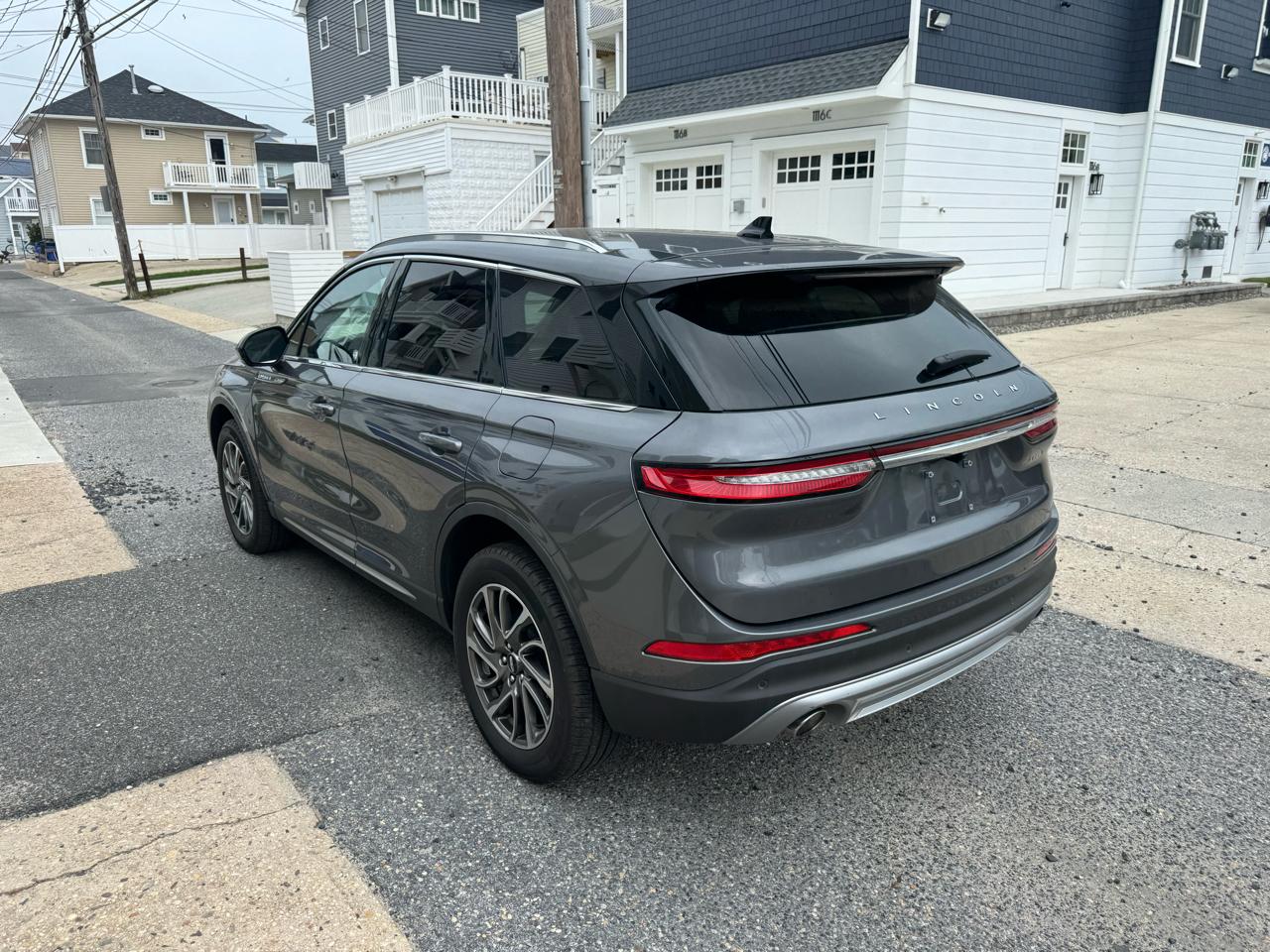 Lincoln Corsair Standard AWD 2021