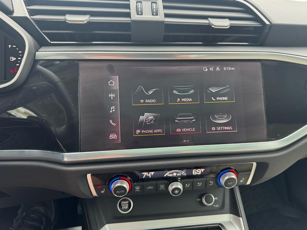 Audi Q3 S line Premium 45 TFSI quattro 2022