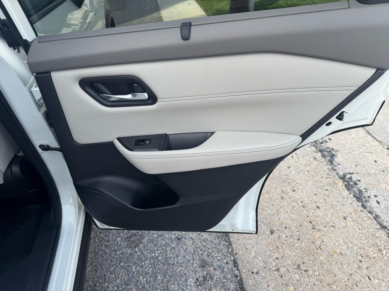 Nissan Rogue AWD SV 2022